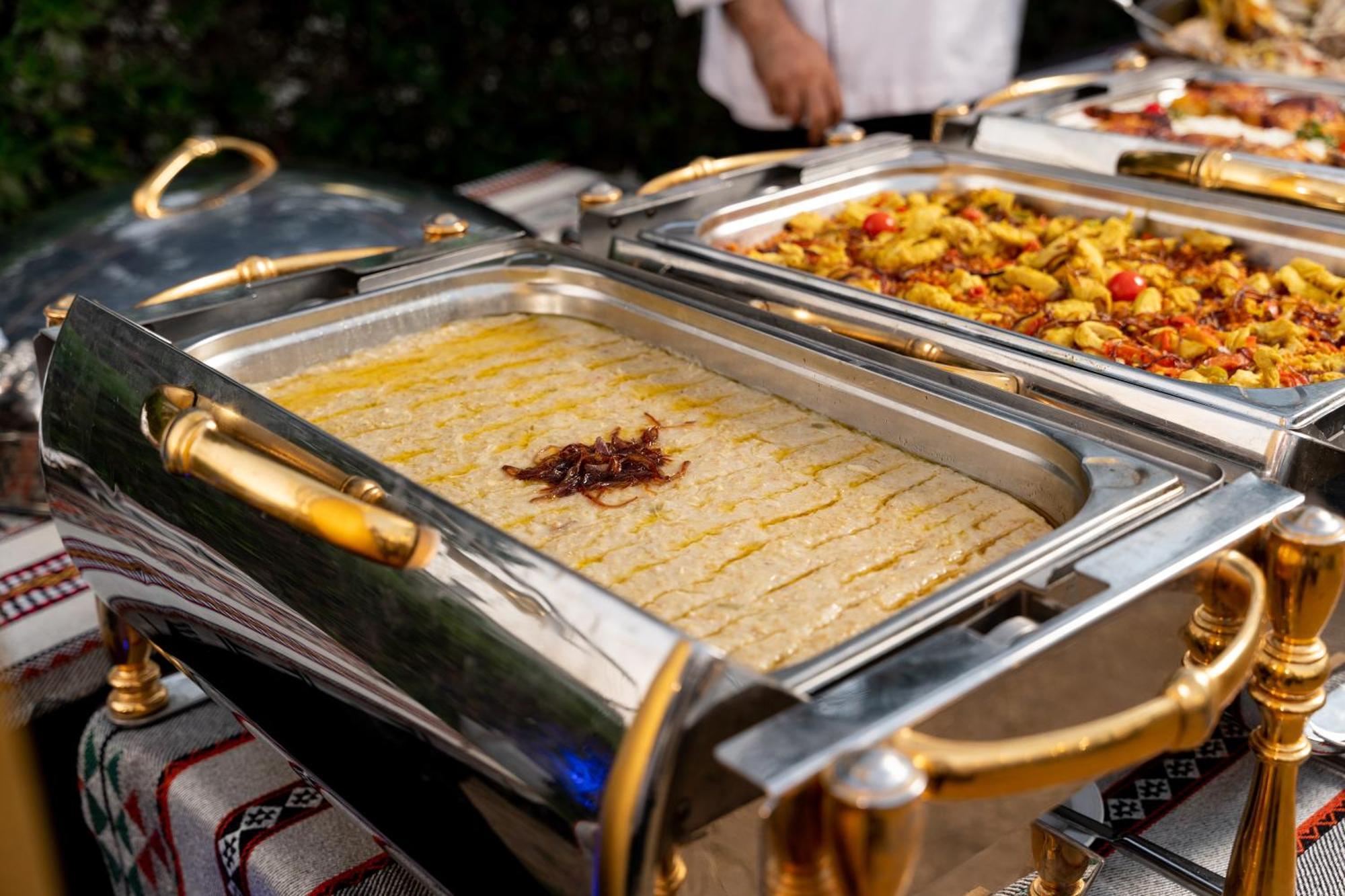 เชอราตัน ดัมมัม โฮเต็ล แอนด์ คอนเวนชั่น เซ็นเตอร์ Hotel ภายนอก รูปภาพ Hummus