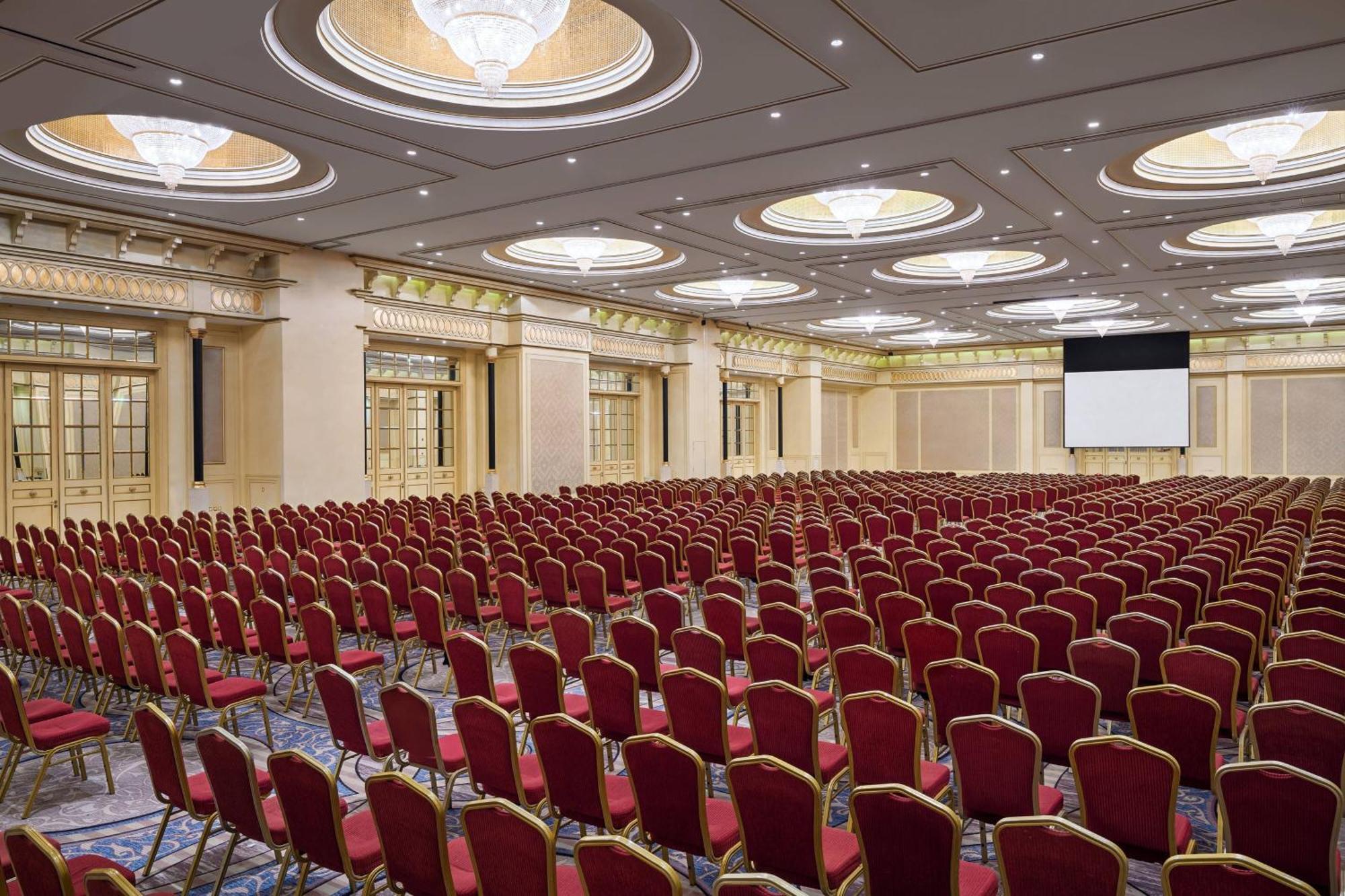 เชอราตัน ดัมมัม โฮเต็ล แอนด์ คอนเวนชั่น เซ็นเตอร์ Hotel ภายนอก รูปภาพ The Grand Ballroom