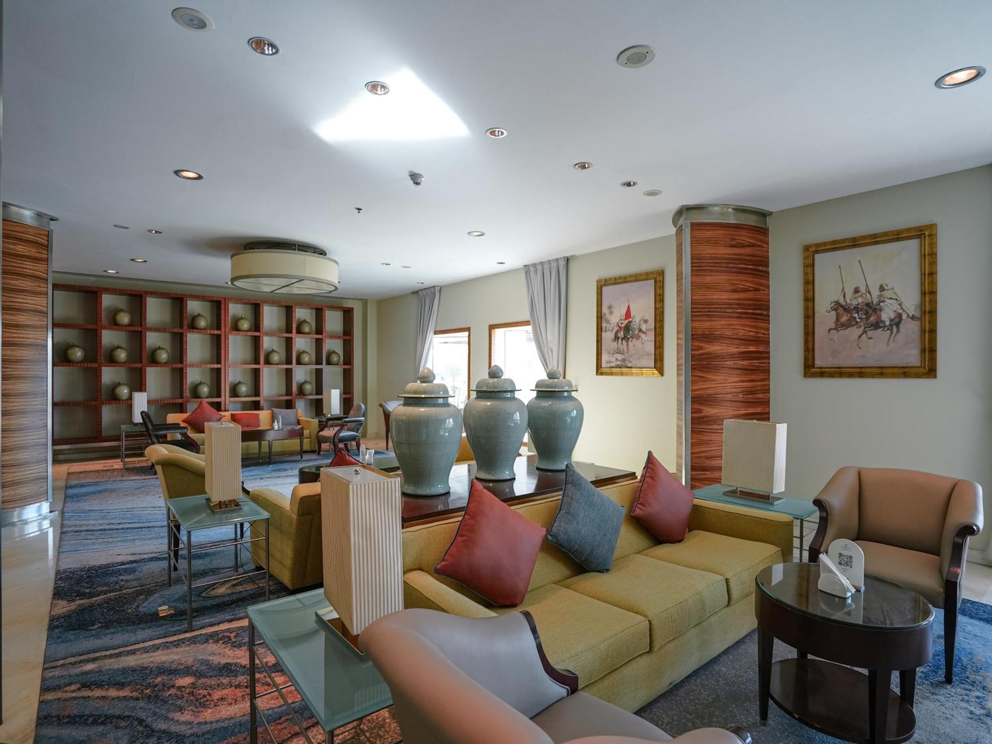 เชอราตัน ดัมมัม โฮเต็ล แอนด์ คอนเวนชั่น เซ็นเตอร์ Hotel ภายนอก รูปภาพ